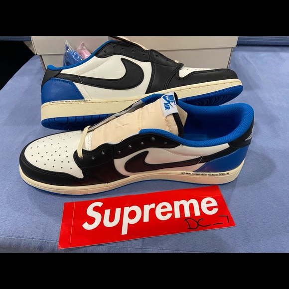 Travis Scott x Fragment Jordan 1 low size 11 100% authentic - Picture 3 of 16